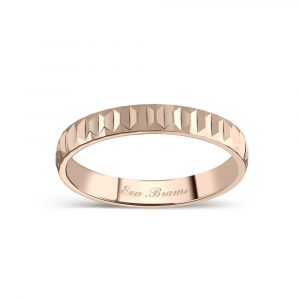 Stacked from 4 images. Method=B (R=8,S=4)